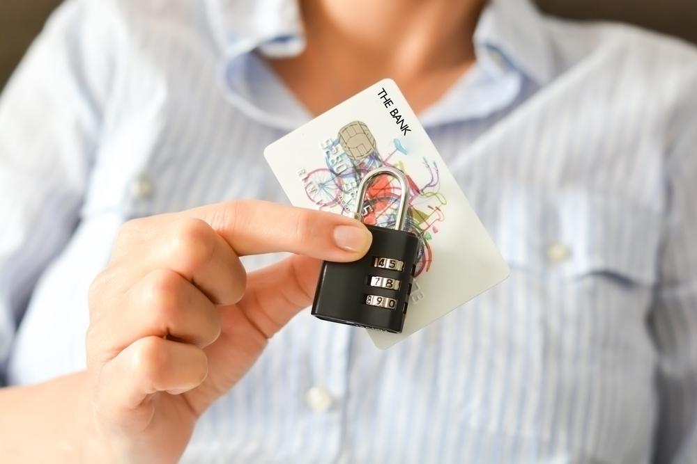 Prioriza tu seguridad: Aprende a proteger tus datos al utilizar tu tarjeta de pago